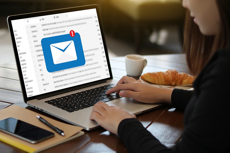 Webmail là gì? Lợi ích và hạn chế của webmail - Ảnh 1.