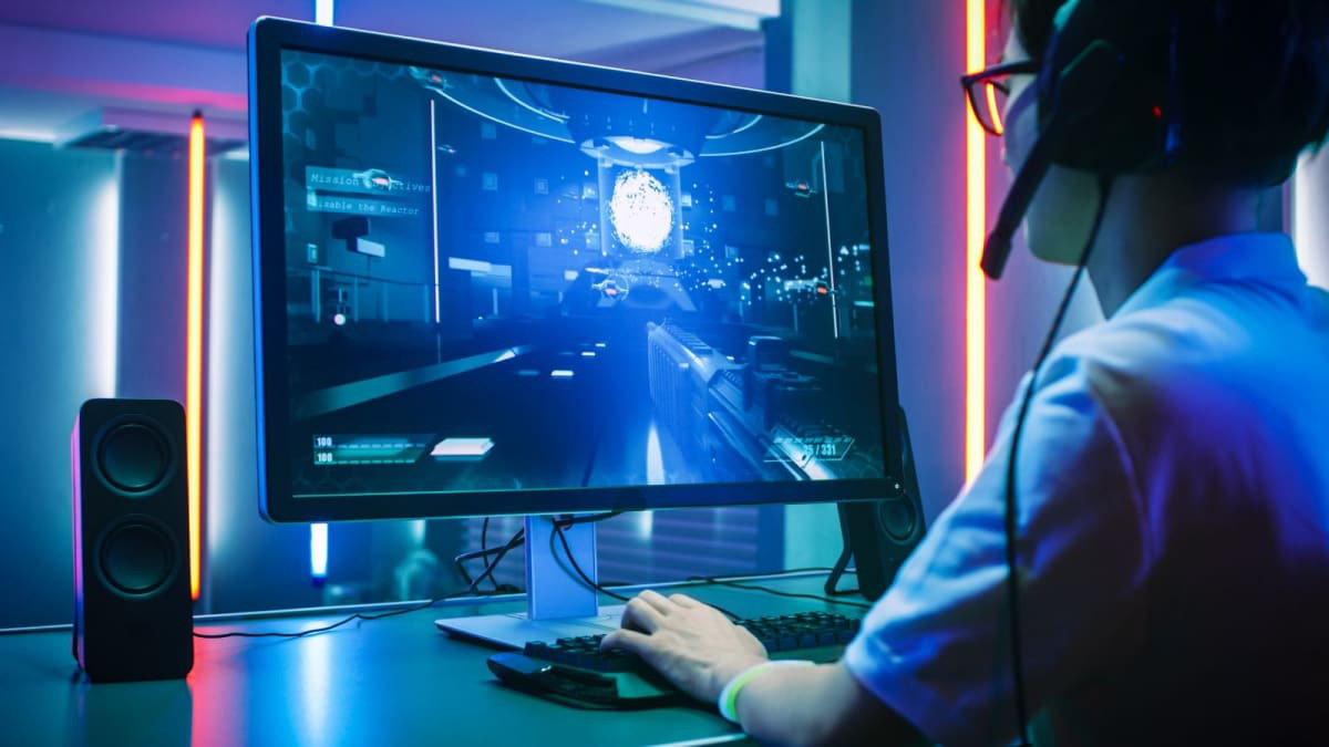 Monitor là gì? Giải nghĩa, một số hướng dẫn xử lý sự cố và tiêu chí lựa chọn