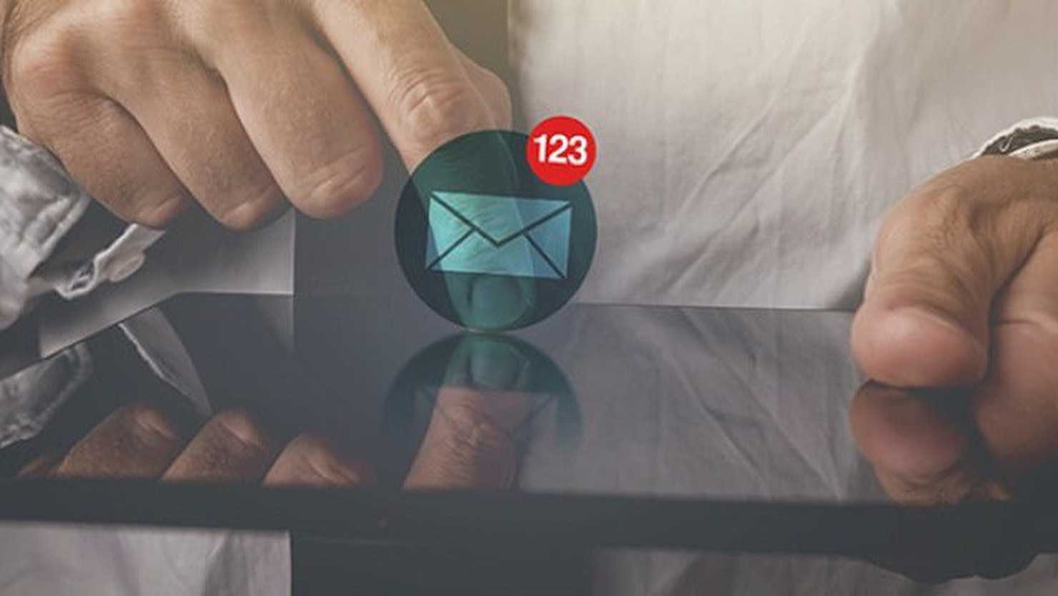Infographic - Ngăn chặn mối đe dọa từ mạo danh email doanh nghiệp