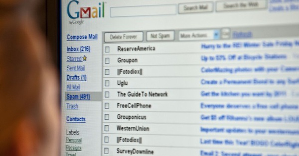 Tài khoản Email thời niên thiếu là nơi lưu giữ ký ức khó quên