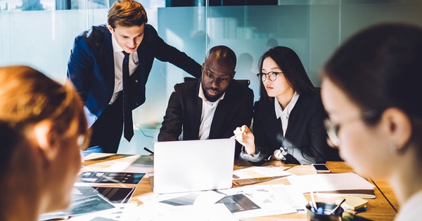 Công nghệ giúp DN trước tiên là tồn tại nhờ tiết kiệm chi phí, sau là “bật dậy” khi Covid-19 đi qua