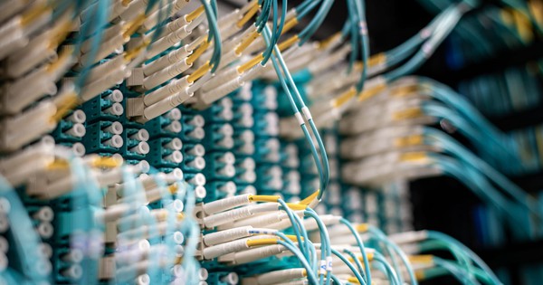 Point of Presence là gì? Khái niệm, cách hoạt động và vai trò