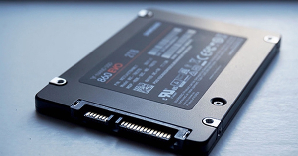 Bộ nhớ ngoài là gì, có chức năng gì quan trọng?